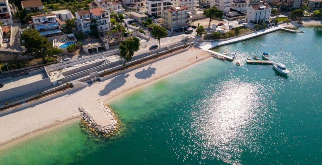 Apartman Mikola With Sea View Trogir Exteriér fotografie