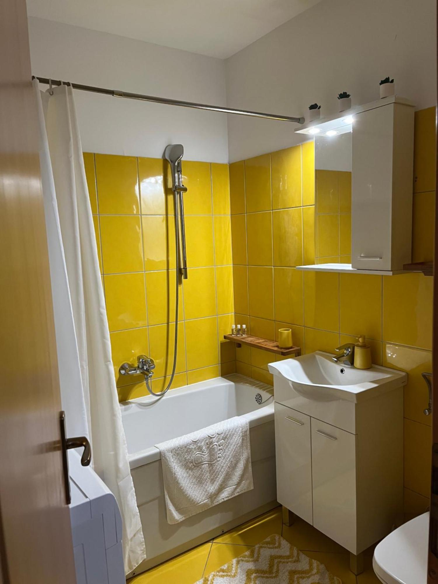 Apartman Mikola With Sea View Trogir Exteriér fotografie